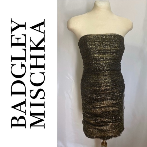 Badgley Mischka Dresses & Skirts - Badgley Mischka cocktail dress Size 0